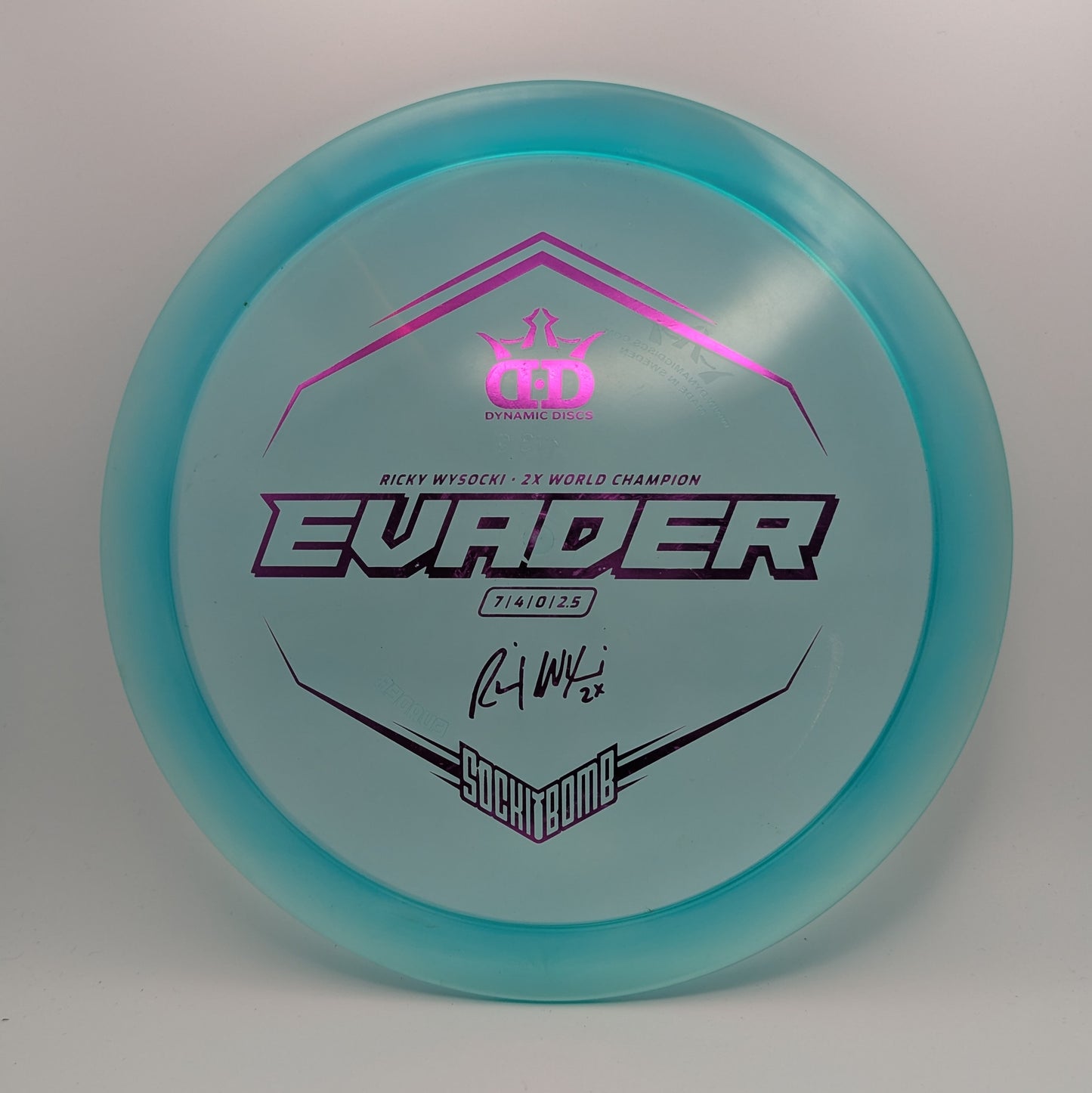 Evader